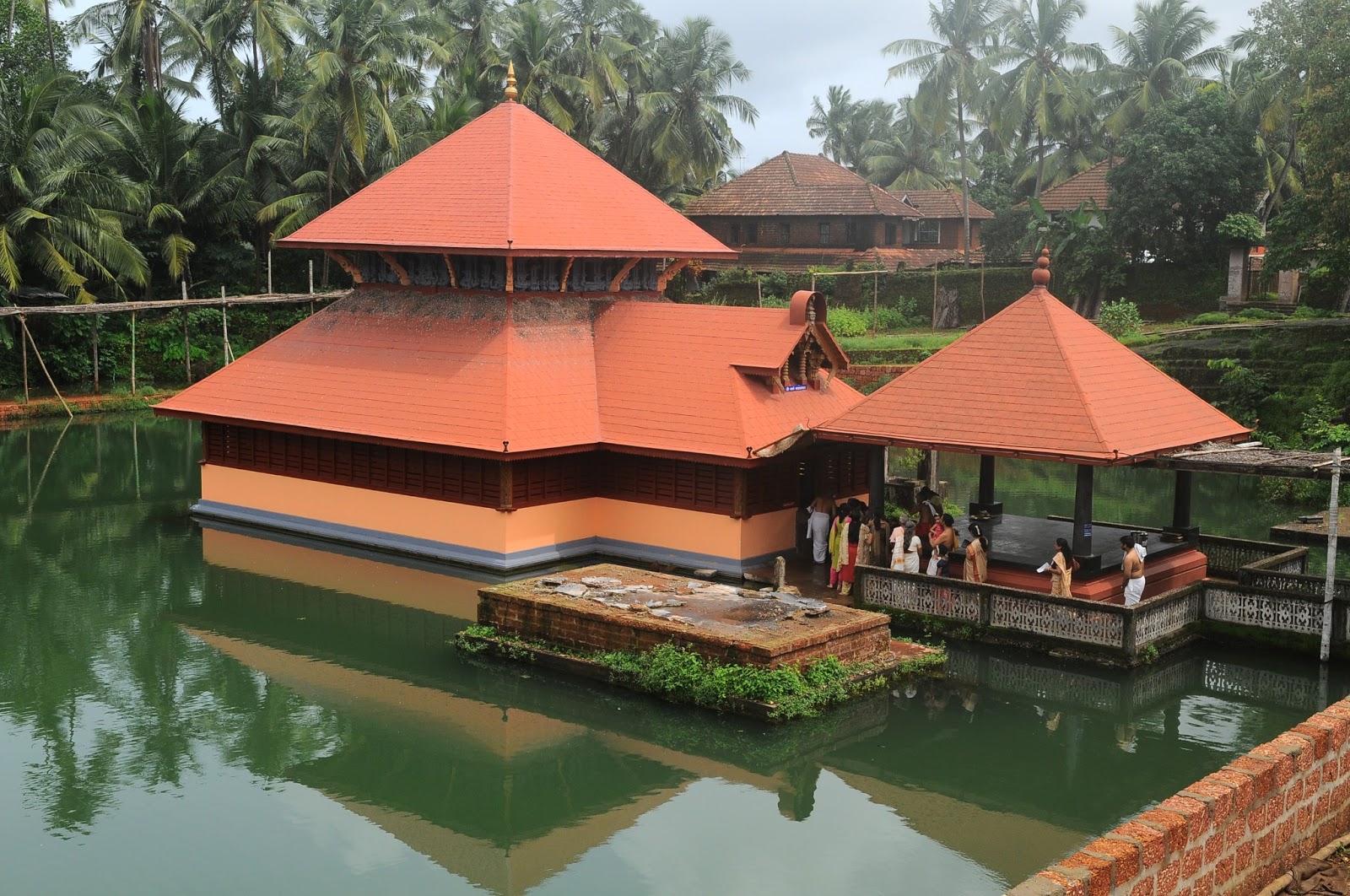 Ananthapura Lake Temple Naikaup