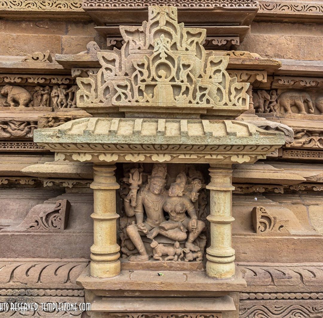 Vishvanatha temple in Khajuraho Group Monuments :
Kamasutra is a remarkable docu…